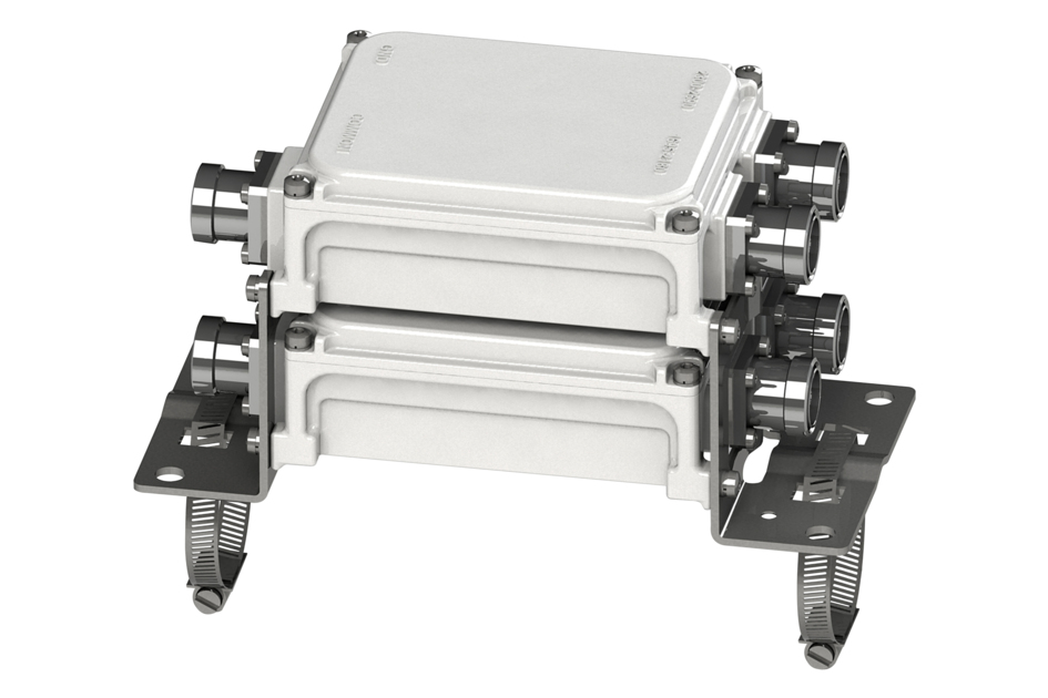 E11F02P49 [E11F02P4903_6_5_17_jpg]